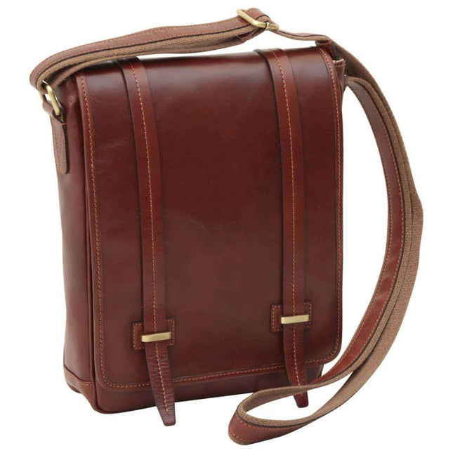 Bernardomediumlerenipadtasmetmagneetsluitingcognacvoorkant - Richards-Specials-Store.com