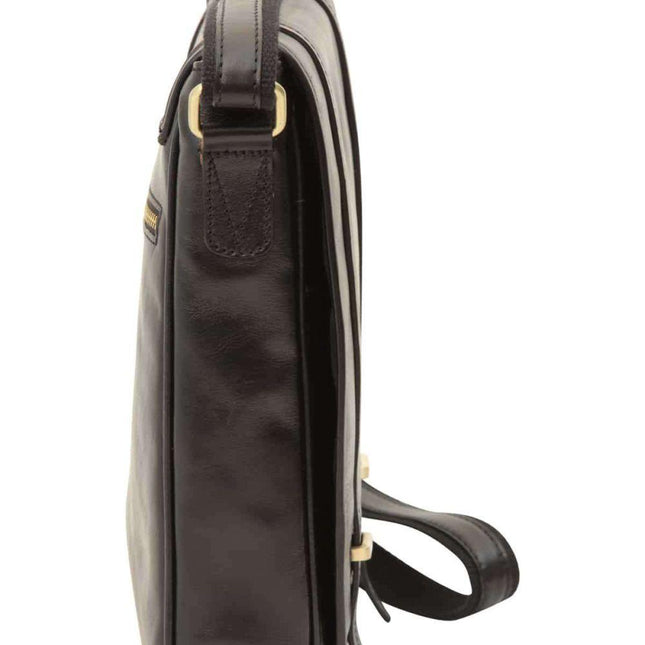 Bernardomediumlerenipadtasmetmagneetsluitingzwartzijkant - Richards-Specials-Store.com