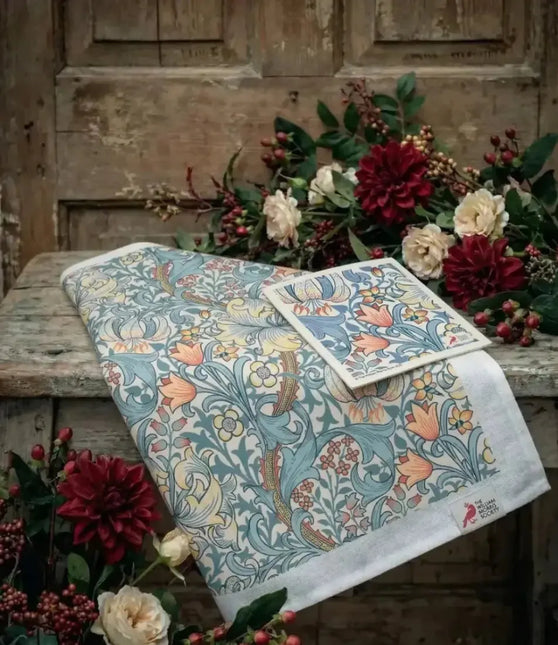 Kadoset William Morris Golden Lilly Blue | Vaatdoek + Halflinnen Theedoek