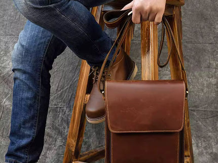 Bernardo - Echt Lederen Schouder/Documenten Tas | Richard's Specials