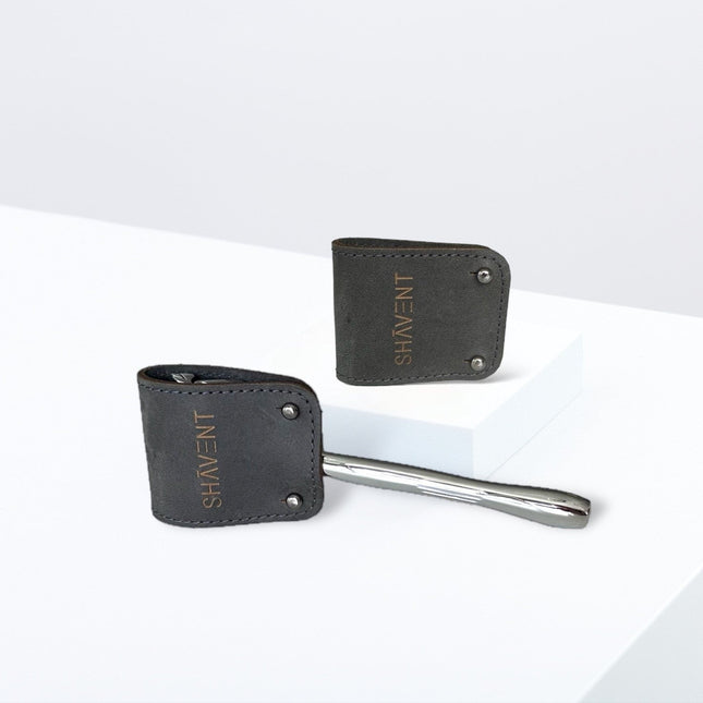 SHAVENT mesbescherming van premiumleer – elegante, duurzame bescherming voor uw scheermes