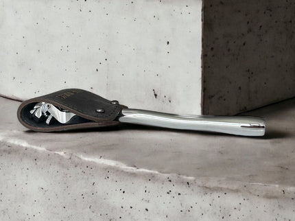 SHAVENT mesbescherming van premiumleer – elegante, duurzame bescherming voor uw scheermes