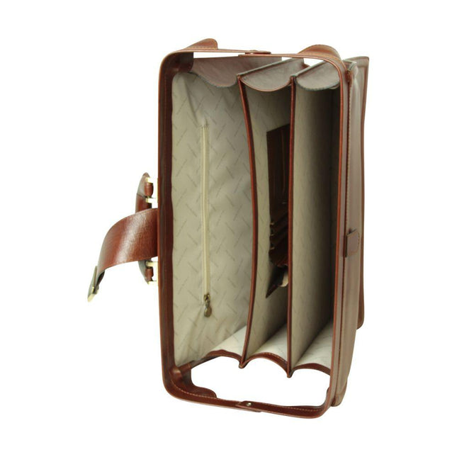 Leather_Briefcase_with_3_compartmens_binnenkant - Richards-Specials-Store.com