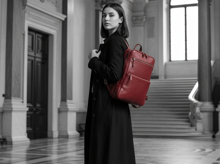 Genua | Compacte Italiaans volnerf leren rugtas met trolley strap