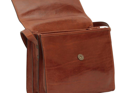 Schoudertasvanvolnerfkalfsleer-cognacvoorkant2 - Richards-Specials-Store.com