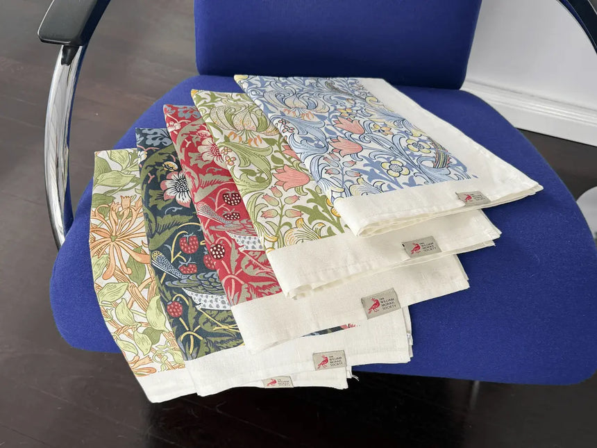 Halflinnen Theedoek William Morris Strawberry Thief Blue