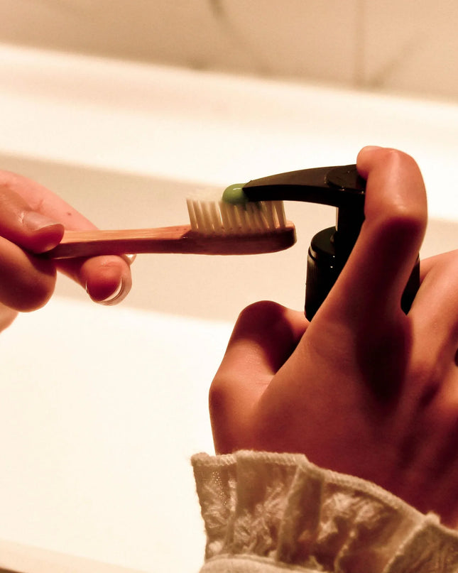 Navulverpakking premium tandpasta - Milde munt - 240ml / 4 tubes - Richards-Specials-Store.com