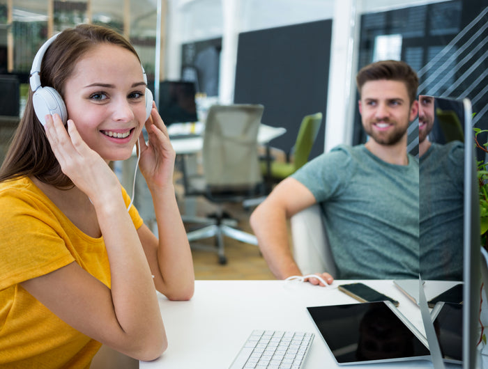 <h2>Hoe kunnen wij u helpen?</h2><h3>Onze klantenservice staat altijd voor u klaar.</h3>